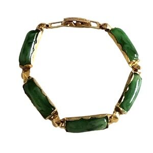 Green Glass Gold Plated Clasp Link Bangle Bracelet Jewelry Signed Lucky